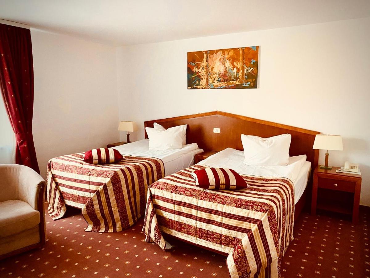 Casa Jasmine Hotel Brasov Exterior photo
