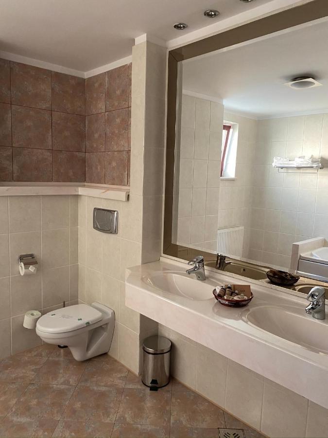 Casa Jasmine Hotel Brasov Exterior photo